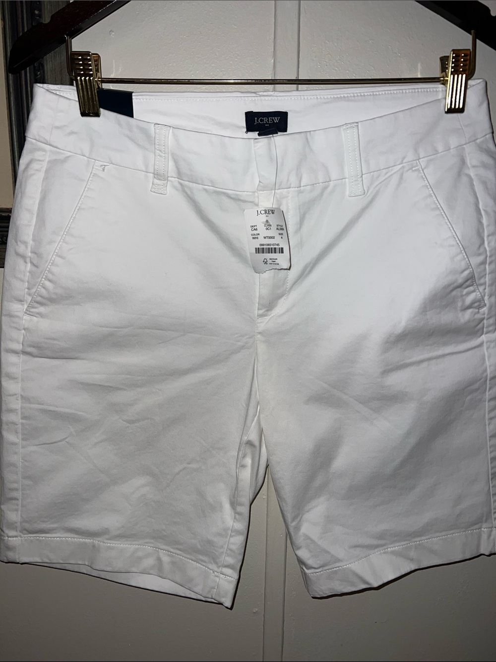 J. Crew White Cotton Chino Bermuda Shorts. Perfect for every summer occasion.